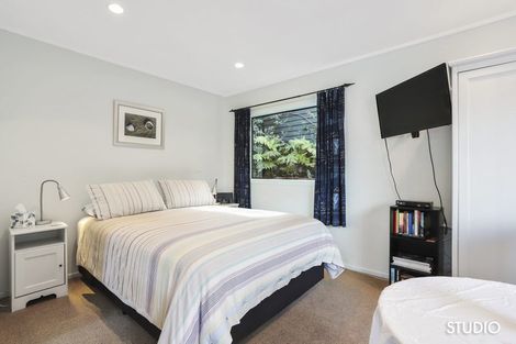 Photo of property in 15 Huia Road, Titirangi, Auckland, 0604