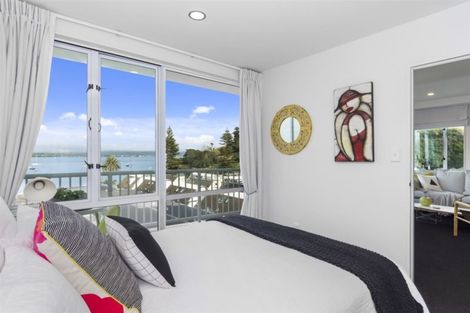 Photo of property in 12 Maunganui Road, Mount Maunganui, 3116