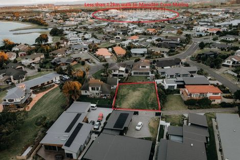 Photo of property in 10 Aarts Place, One Tree Point, 0118
