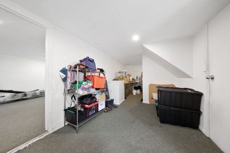 Photo of property in 56 Fruitvale Road, New Lynn, Auckland, 0600