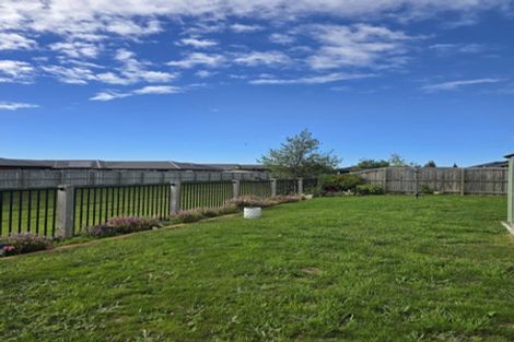 Photo of property in 6 Burke Lane, Amberley, 7410