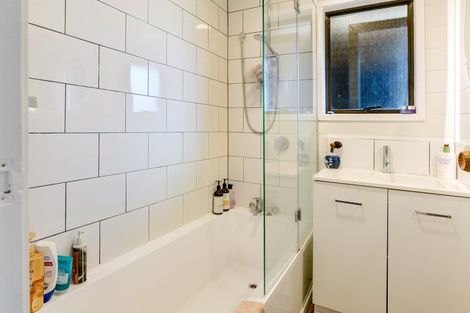Photo of property in 1b Cannon Drive, Kerikeri, 0230
