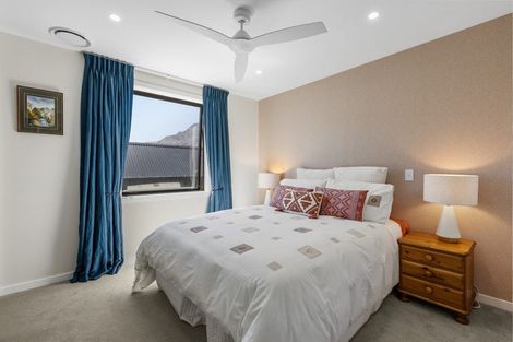 Photo of property in 15 Muster Road, Jacks Point, 9371
