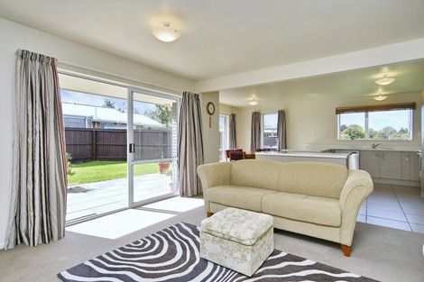 Photo of property in 59 Newnham Street, Rangiora, 7400
