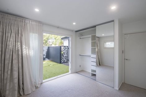Photo of property in 16 Noall Street, Te Atatu Peninsula, Auckland, 0610