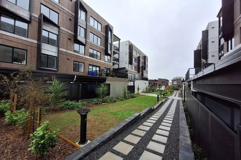 Photo of property in 150 Mcleod Road, Te Atatu South, Auckland, 0610