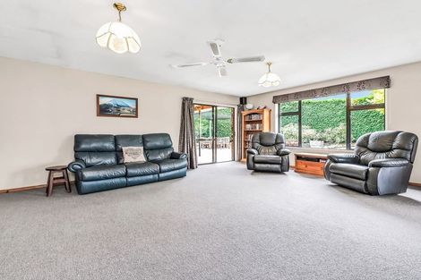 Photo of property in 1 Everett Street, Coalgate, 7673