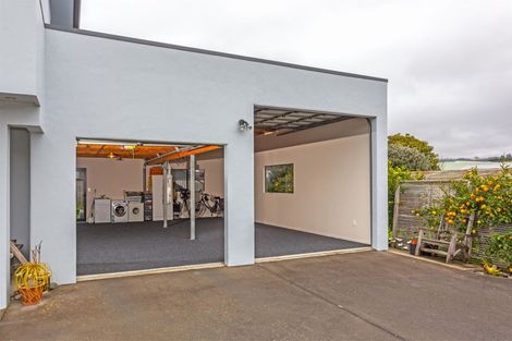 Photo of property in 213b Hetherington Road, Whangamata, 3620