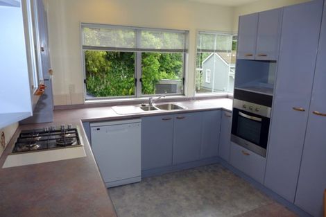 Photo of property in 135 Milton Road, Bluff Hill, Napier, 4110