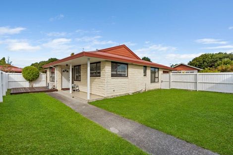 Photo of property in 33 Middleton Road, Upper Riccarton, Christchurch, 8041