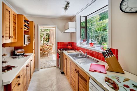 Photo of property in 52 Dominion Park Street, Johnsonville, Wellington, 6037