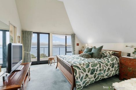 Photo of property in 10 Shalimar Crescent, Khandallah, Wellington, 6035