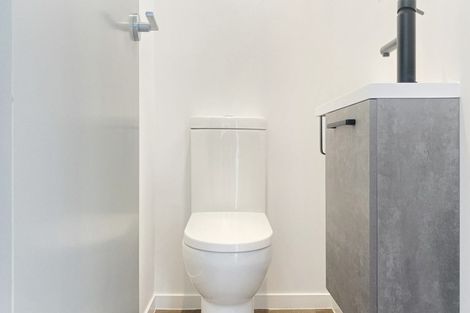 Photo of property in 16/22 James Laurie Street, Henderson, Auckland, 0612