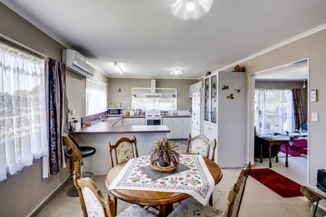 Photo of property in 2/2 Spriggs Crescent, Greenmeadows, Napier, 4112