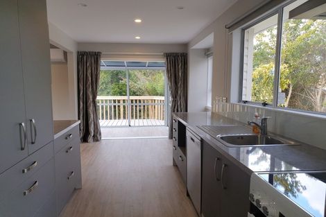 Photo of property in 37 Latitude Close, Whitby, Porirua, 5024