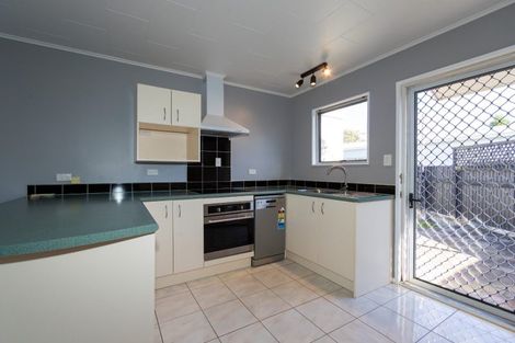 Photo of property in 1/35 Robinson Crescent, Tamatea, Napier, 4112