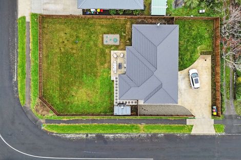 Photo of property in 35 Cumming Street, Okato, 4335