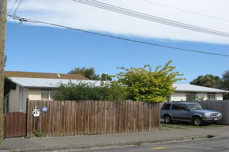 Photo of property in 2/14a Frederick Street, Waltham, Christchurch, 8011