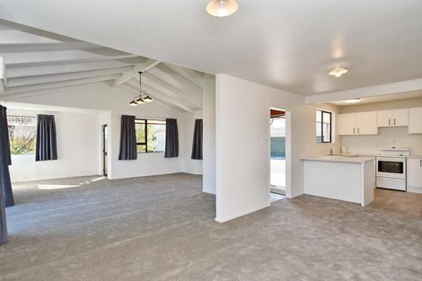 Photo of property in 44 Kowhai Avenue, Rangiora, 7400