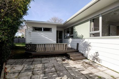 Photo of property in 107 Ruamahanga Crescent, Terrace End, Palmerston North, 4410