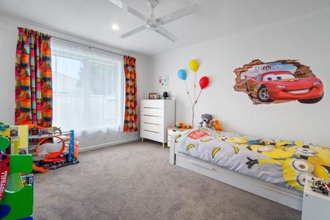 Photo of property in 7 Norfolk Drive, Cambridge, 3434