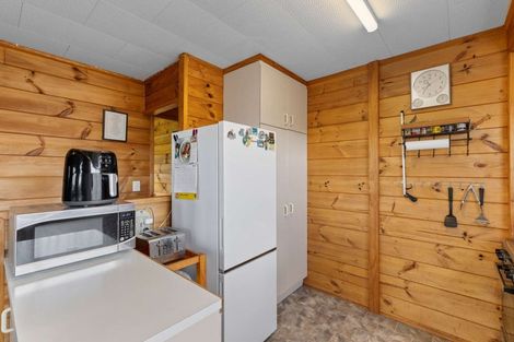 Photo of property in 20 Puriri Place, Tuateawa, Coromandel, 3583