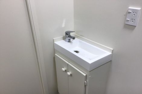 Photo of property in 2 Gorrie Road, Regent, Whangarei, 0112