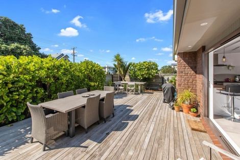 Photo of property in 46a Oceanbeach Road, Mount Maunganui, 3116