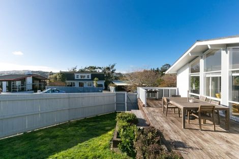 Photo of property in 29 Churton Drive, Churton Park, Wellington, 6037