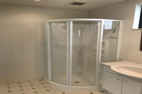 Photo of property in 2u1 Malcolm Lane, Thorndon, Wellington, 6011