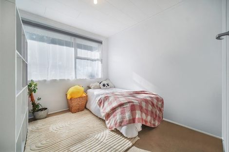 Photo of property in 22 Muir Avenue, Mangere Bridge, Auckland, 2022