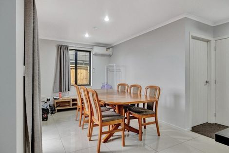 Photo of property in 7u1 Vesty Avenue, Hillcrest, Hamilton, 3216