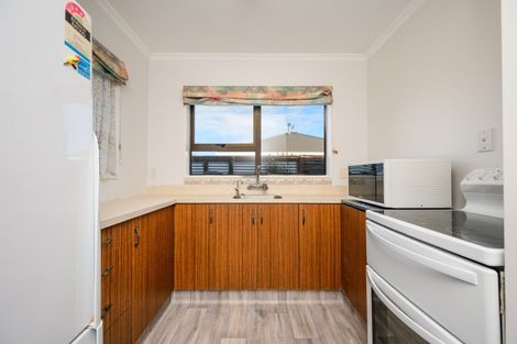 Photo of property in 1/633 Ferguson Street, Terrace End, Palmerston North, 4410