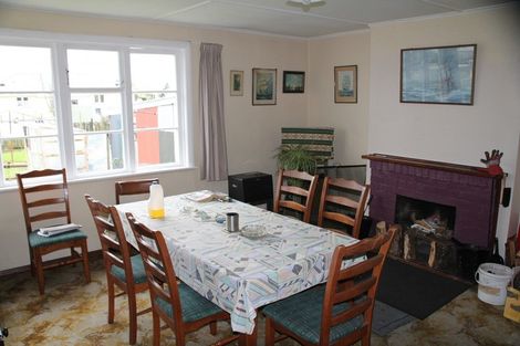 Photo of property in 43 Rintoul Street, Westport, 7825