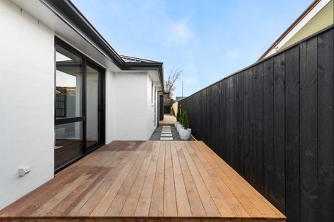 Photo of property in 71 Brightwater Terrace, Terrace End, Palmerston North, 4410