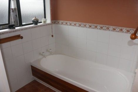 Photo of property in 163 James Line, Kelvin Grove, Palmerston North, 4414