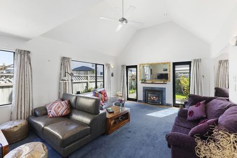Photo of property in 737 High Street, Boulcott, Lower Hutt, 5010