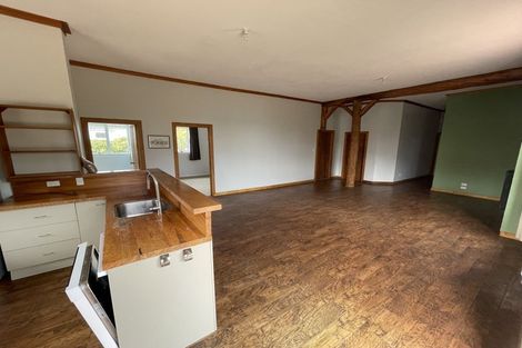 Photo of property in 9 Ruataniwha Street, Waipawa, 4210