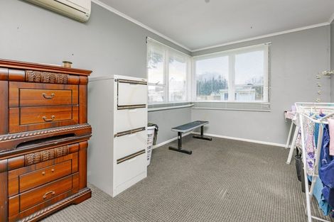 Photo of property in 4 Harper Street, Papakura, 2110