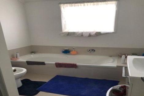 Photo of property in 12 Matawai Puna Drive, Pukekohe, 2120