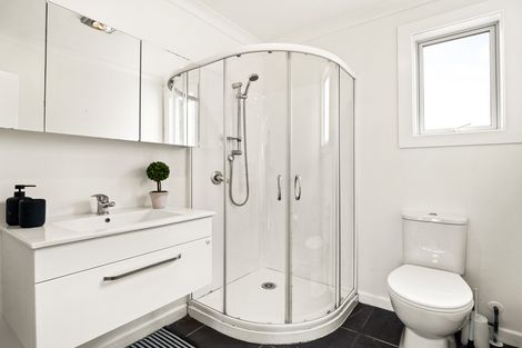 Photo of property in 272 Oxford Street, South Dunedin, Dunedin, 9012