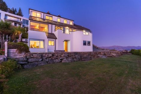 Photo of property in 10 Peregrine Place, Queenstown, 9300