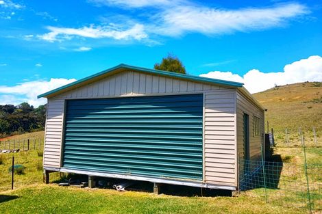 Photo of property in 11 Ocean View Road, Cable Bay, 0420