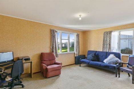 Photo of property in 19 Morere Street, Titahi Bay, Porirua, 5022