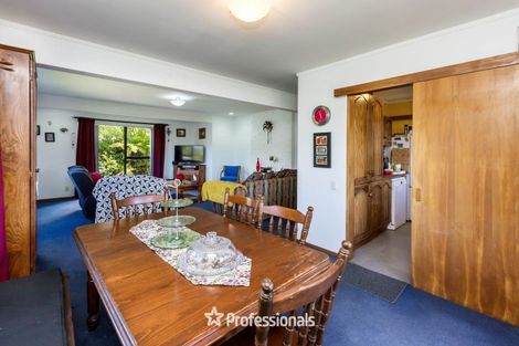 Photo of property in 2 Fenchurch Grove, Stokes Valley, Lower Hutt, 5019