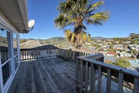 Photo of property in 83 Toi Toi Street, Toi Toi, Nelson, 7010