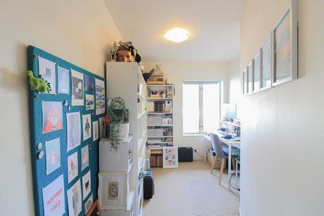 Photo of property in Luxford Villas, 311/72u Herald Street, Berhampore, Wellington, 6023