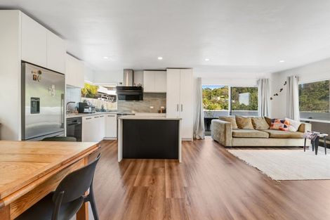 Photo of property in 55b Ferry Road, Arkles Bay, Whangaparaoa, 0932