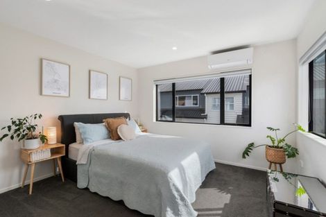 Photo of property in 28 Kearns Drive, Hobsonville, Auckland, 0616