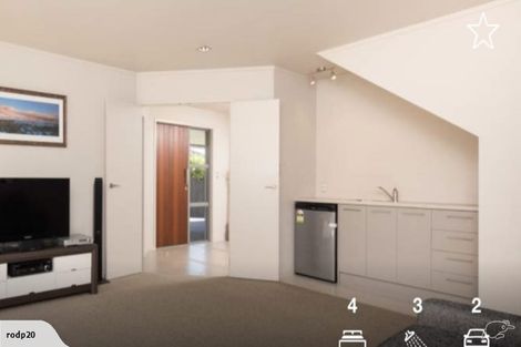 Photo of property in 4c Routly Avenue, Pukekohe, 2120